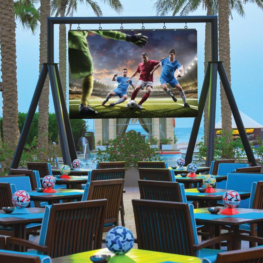 Jumeirah Messilah Beach Kuwait Кувейт Екстериор снимка A projection screen